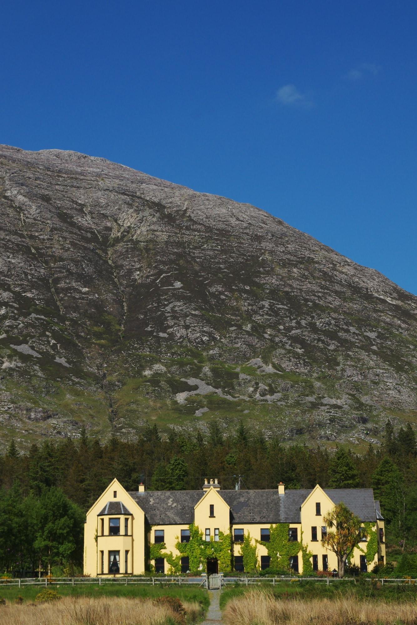 Lough Inagh Lodge Hotel Ресесс Экстерьер фото